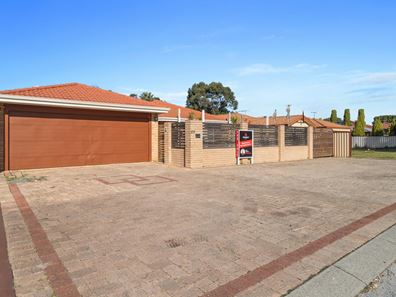 23 Pollard Way, Warnbro WA 6169