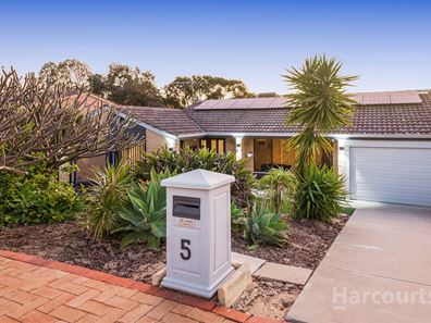 5 Santa Way, Wanneroo WA 6065