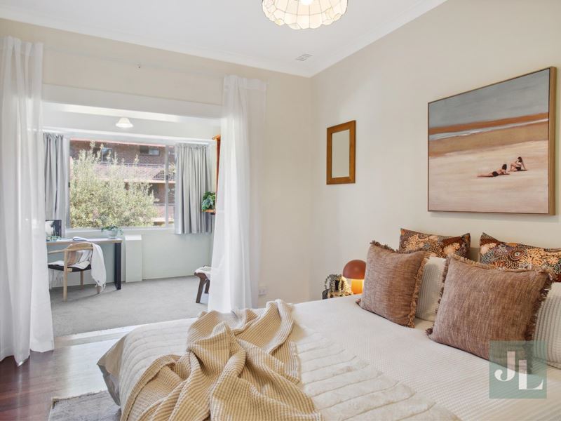 7/451 Stirling Highway, Cottesloe