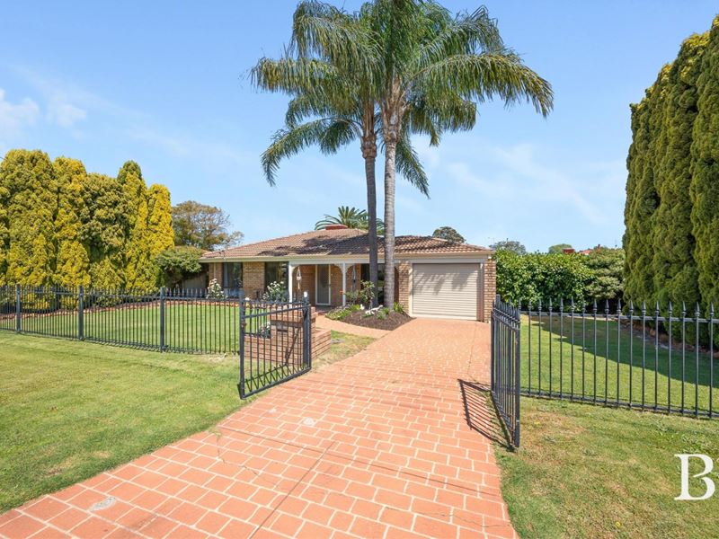 10 Maitland Place, Thornlie