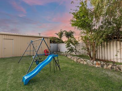 28 Seminole Gardens, Seville Grove WA 6112