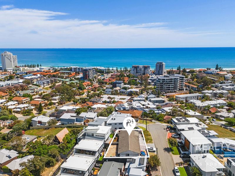 2A & 2B Nautilus Place, Scarborough WA 6019