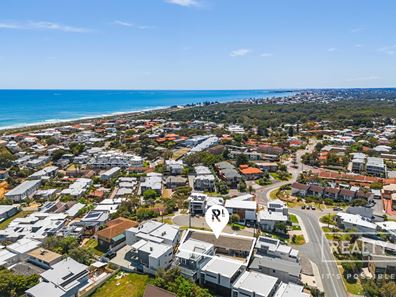 2A & 2B Nautilus Place, Scarborough WA 6019