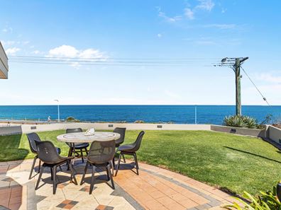 71 West Coast Drive, Watermans Bay WA 6020