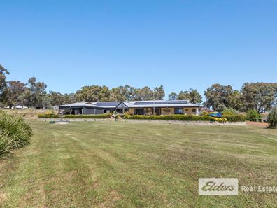 343 Steere Street, Collie WA 6225