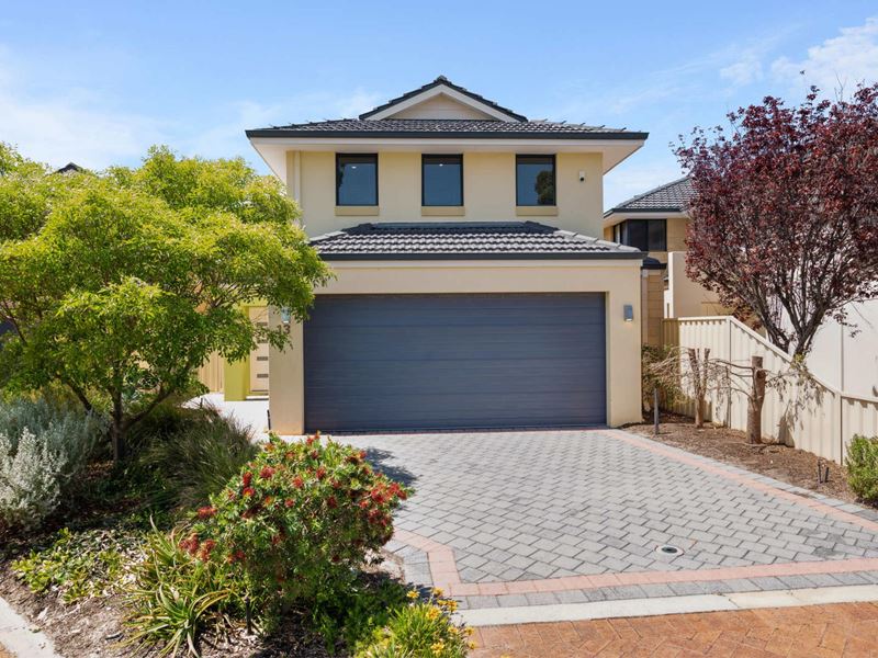 13 Hendon Place, Wilson WA 6107