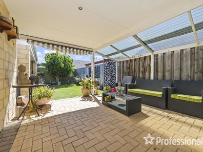 30 Simmonds Pass, Ellenbrook WA 6069