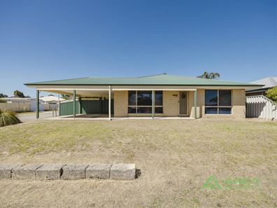 44 Ballard place, Maddington WA 6109
