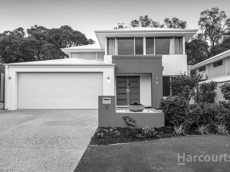 7 Hillside Fairway, Meadow Springs