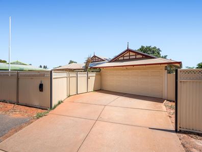 2 Oswald Street, South Kalgoorlie WA 6430