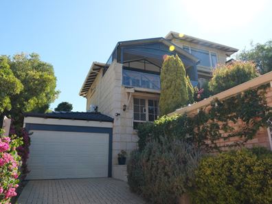 3 Lee Place, Bicton WA 6157