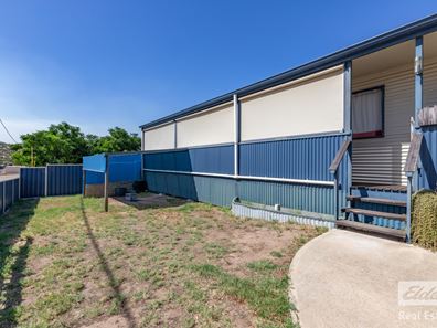 13 Hatton Street, Northam WA 6401