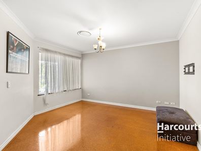4 Everglades Parade, Landsdale WA 6065