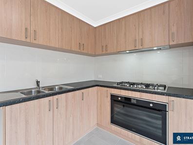 4 Brianne Lane, Cockburn Central WA 6164