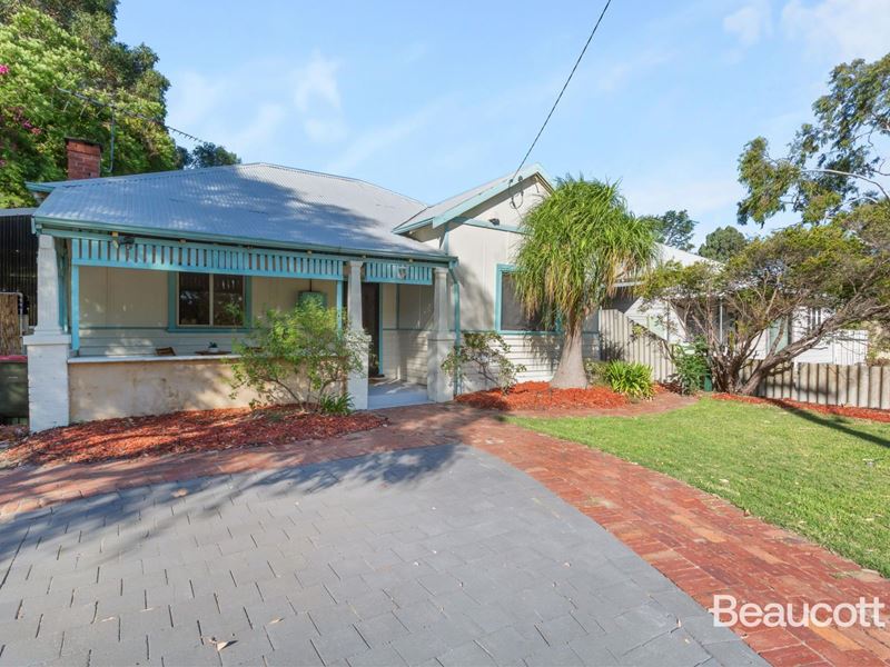 53 Boulder Avenue, Redcliffe
