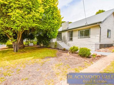9 Nelson Street, Bridgetown WA 6255