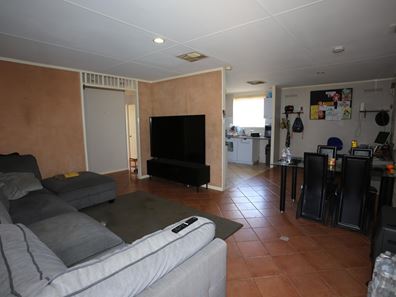 12 Sheoak St, Kambalda East WA 6442