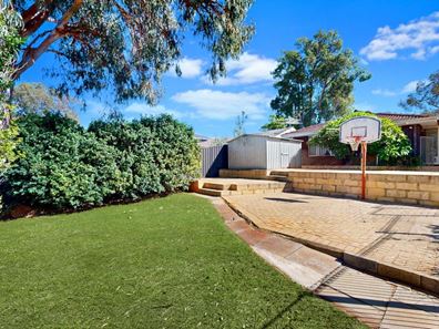 16 March Street, Gwelup WA 6018