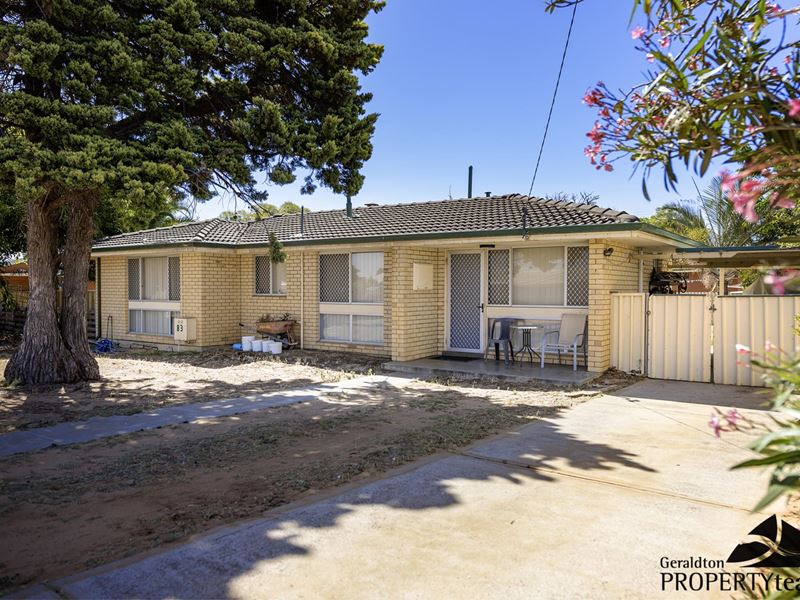 83 Chapman Valley Road, Waggrakine WA 6530