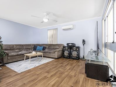 83 Chapman Valley Road, Waggrakine WA 6530