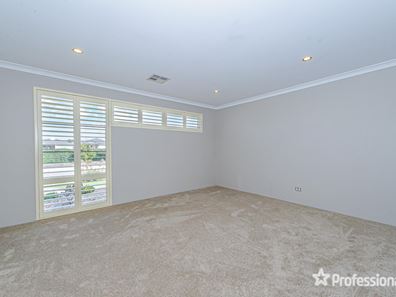 6 Ligado Avenue, Aveley WA 6069