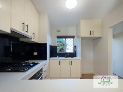 4/30 Jennings Way, Lockridge WA 6054