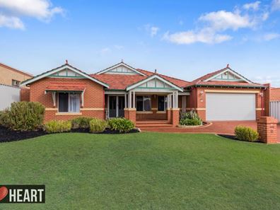 13 Lupin Way, Coogee WA 6166
