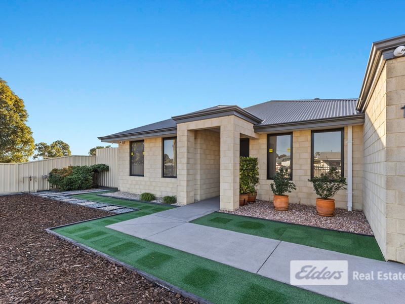 15 Mary  Street, Collie