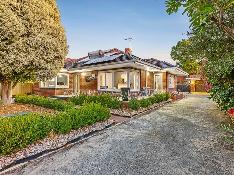 134 Leake Street, Belmont