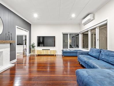 134 Leake Street, Belmont WA 6104
