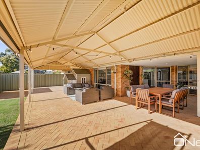 19 Apricot Street, Forrestfield WA 6058