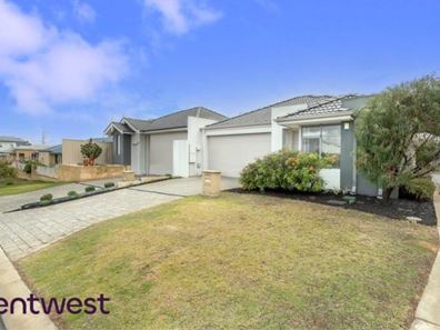 2/98 Entrance Road, Spearwood WA 6163