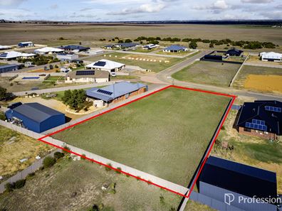 16 Lobelia Way, Moresby WA 6530