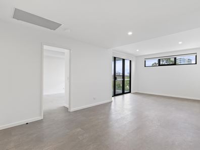 305/8 Macrae Road, Applecross WA 6153
