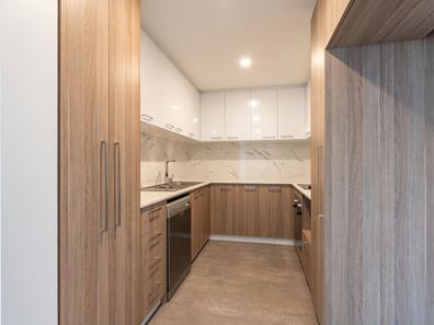 305/8 Macrae Road, Applecross WA 6153