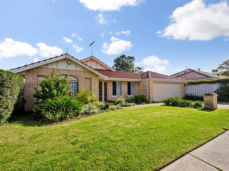1 Cottrill Street, Alfred Cove WA 6154