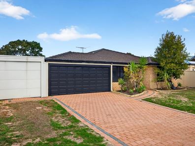 26 Trevino Drive, Port Kennedy WA 6172