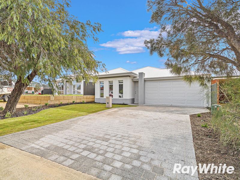 36 Swiftshire Road, Madora Bay WA 6210