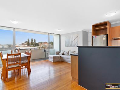 42/375 Stirling Highway, Claremont WA 6010
