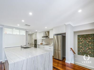 1/62 Thelma Street, Como WA 6152