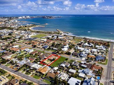 58 Simpson Street, Beresford WA 6530