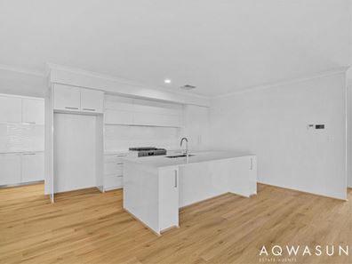 41 Moncrieff Parade, Golden Bay WA 6174
