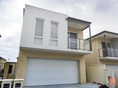 2/6 Quendamia Lane, Mandurah WA 6210