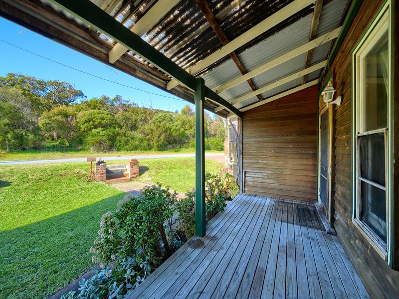 17 Watkins Road, Albany WA 6330