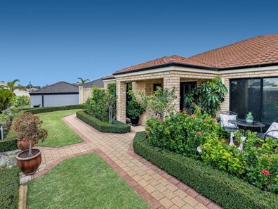 3 Topanga Pass, Iluka WA 6028