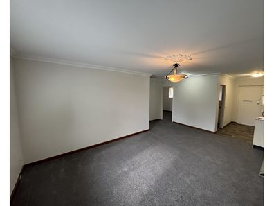 2/8 Kensington Avenue, Dianella WA 6059