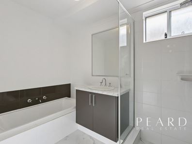 8 Fallow Way, Alkimos WA 6038