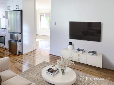 6B Yatala Close, Currambine WA 6028