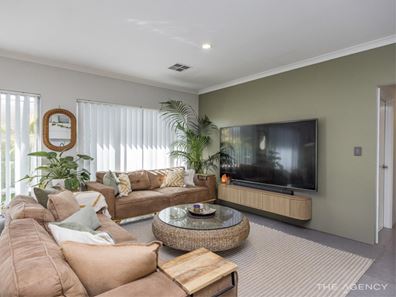 6A Westerly Crescent, Heathridge WA 6027
