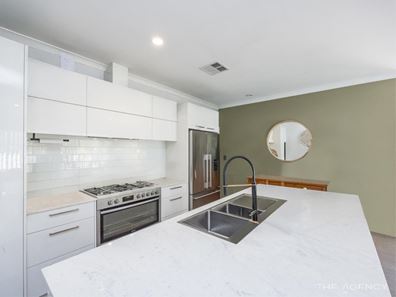 6A Westerly Crescent, Heathridge WA 6027